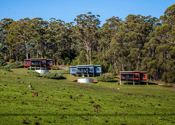 Karrak Reach Forest Retreat
